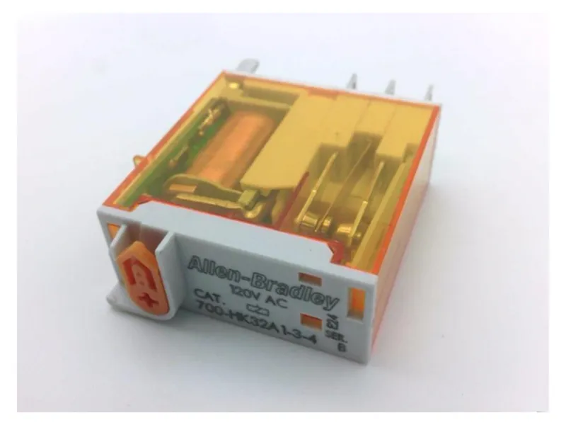 ALLEN BRADLEY 700-HK32A1-3-4繼電器/插座