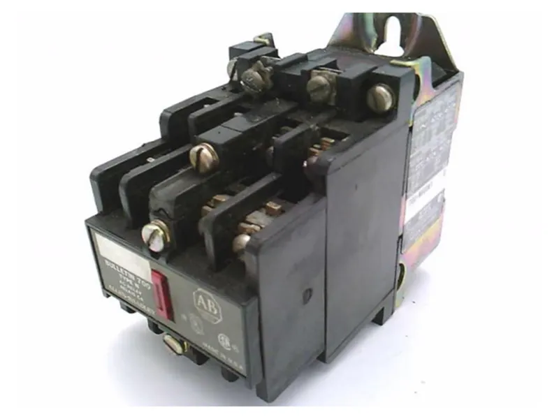 รีเลย์/ซ็อกเกต ALLEN BRADLEY 700-N800A1