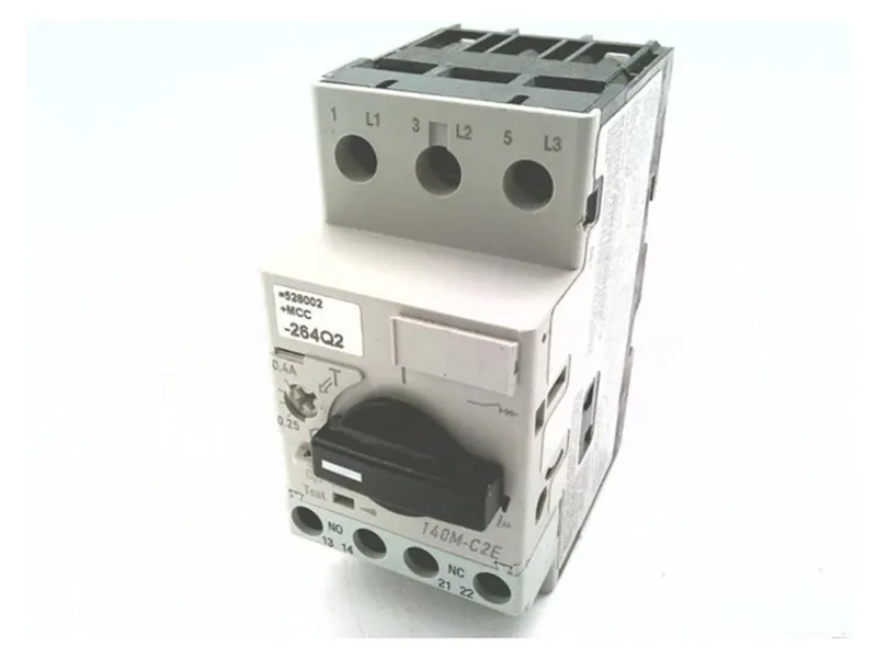 ALLEN BRADLEY 140M-C2E-A40塑殼斷路器