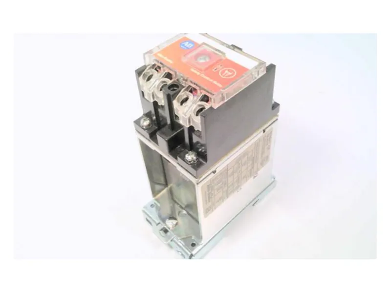 700S-DCP220DZ24 Relay/Socket by ALLEN BRADLEY
