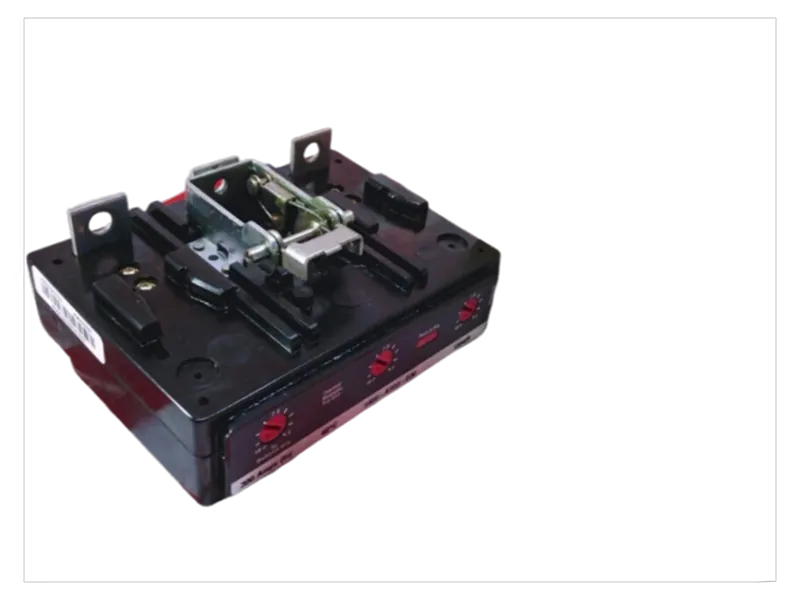 ALLEN BRADLEY 140U-KTD3-D30斷路器脫扣器