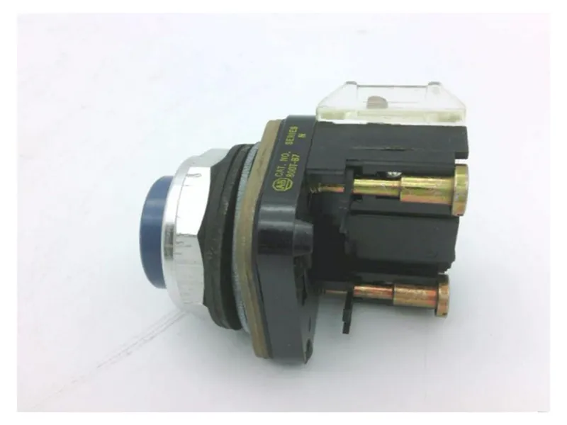 ALLEN BRADLEY 800T-B7A 按鈕
