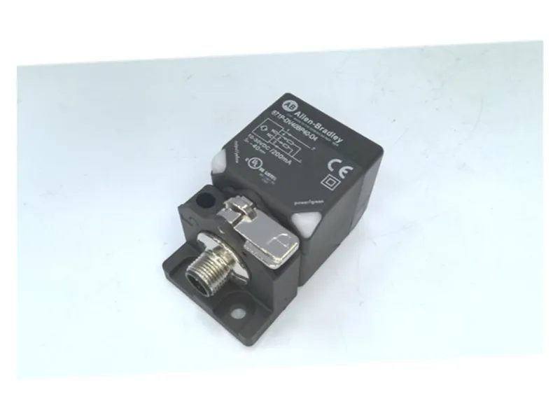 ALLEN BRADLEY 871P-DV40BP40-D4 接近開關