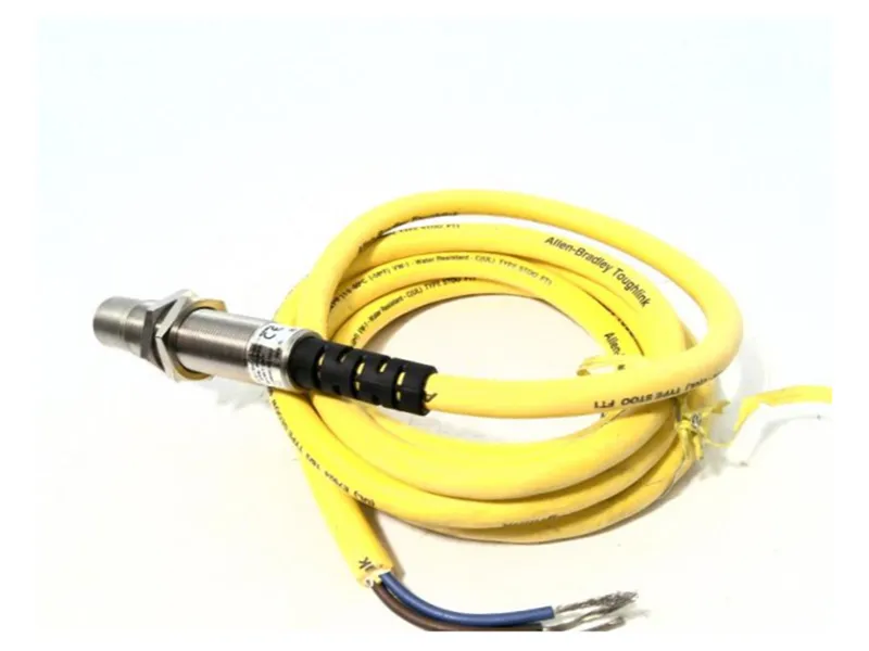ALLEN BRADLEY 871TM-B8C18-H2 接近開關
