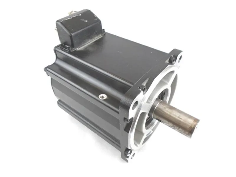 Động cơ servo ALLEN BRADLEY MPL-B640F-SJ22AA