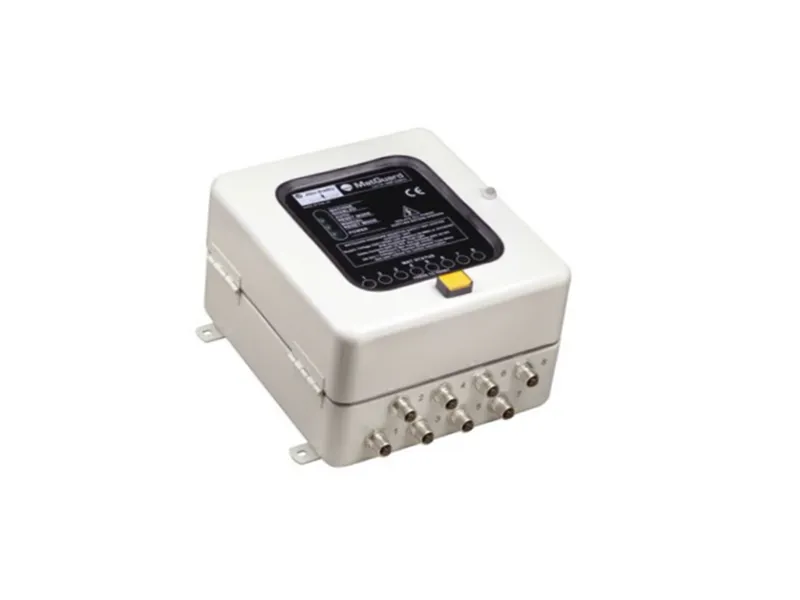 GUARDMASTER LTD生產的440F-C28011安全控制器