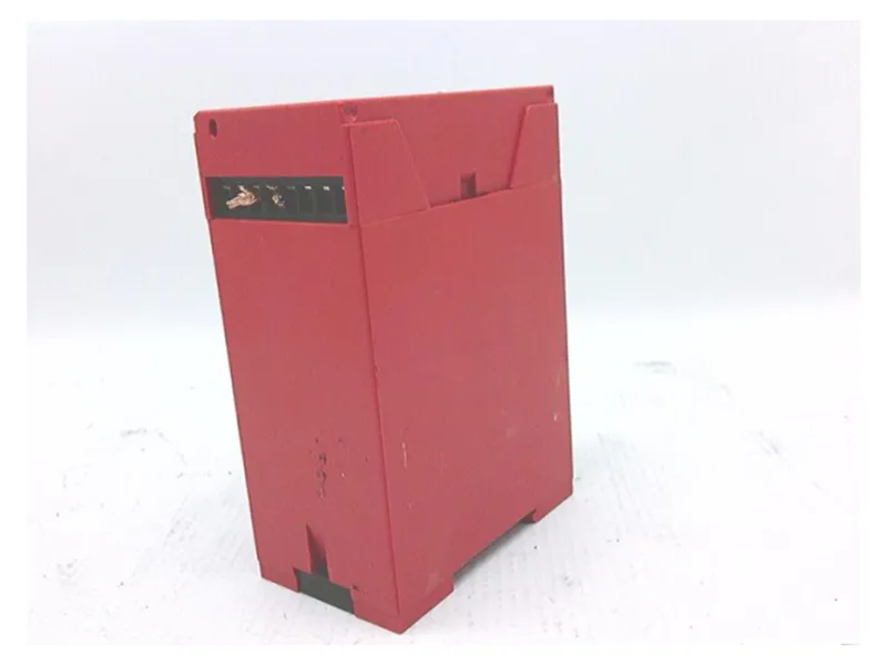 GUARDMASTER LTD生產的440R-J23106安全繼電器