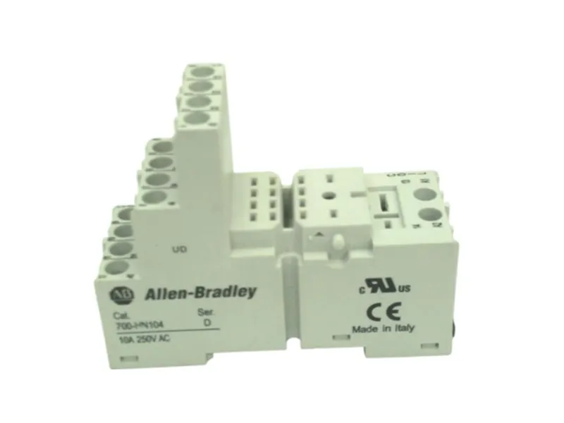 700-HN104繼電器/插座由GUARDMASTER LTD生產