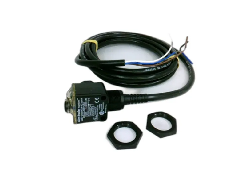 ALLEN BRADLEY 42EF-D1MPAK-A2 Photoelectric Sensor