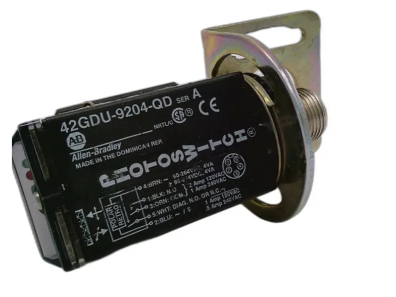 42GDU-9204-QD 光電開關