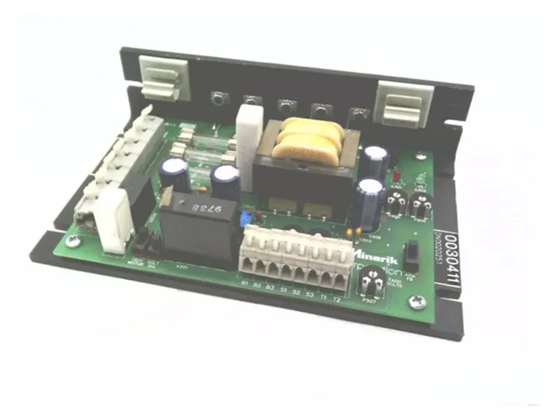 Azionamento MM311U di MINARIK DRIVES