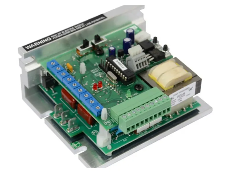 Azionamento RG60U di MINARIK DRIVES