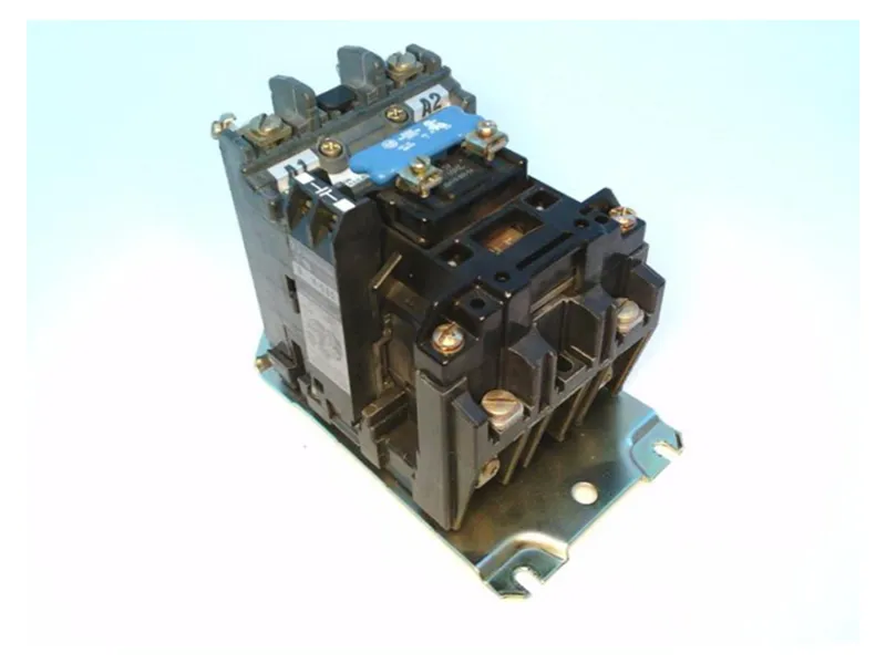 ALLEN BRADLEY 40411-501-01-0850接觸器