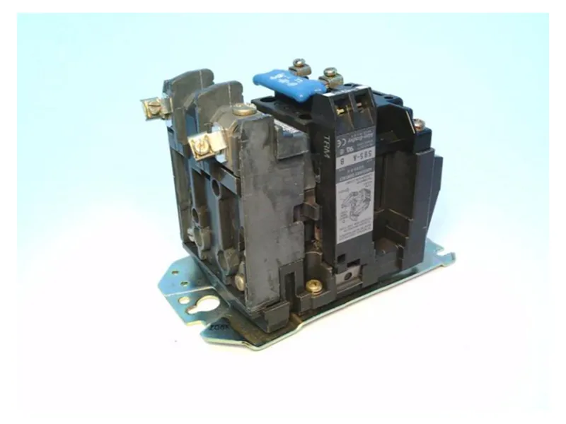 ALLEN BRADLEY 40411-501-01-0850接觸器