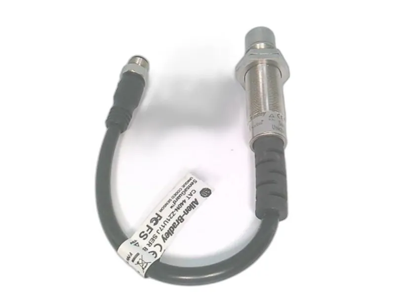ALLEN BRADLEY 440N-Z21U17J控制模組