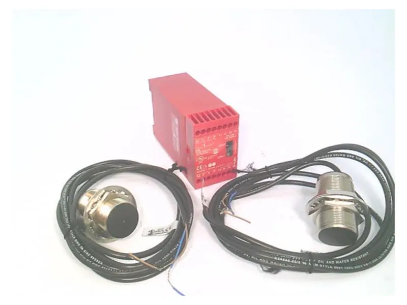 ALLEN BRADLEY 440R-S07283安全繼電器