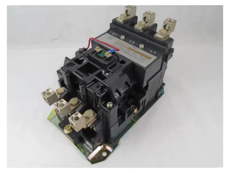 ALLEN BRADLEY 500F-EOA930接觸器