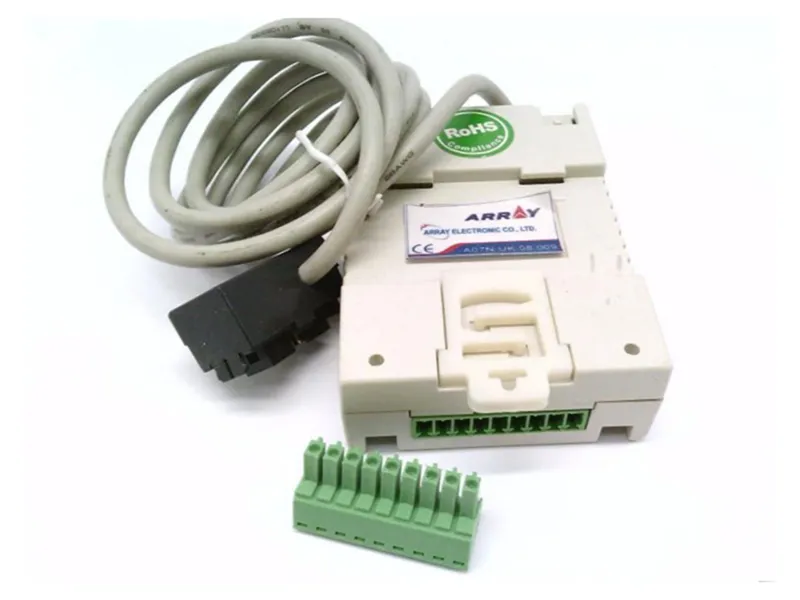 Câble/Adaptateur de communication ARRAY ELECTRONIC SR-MC