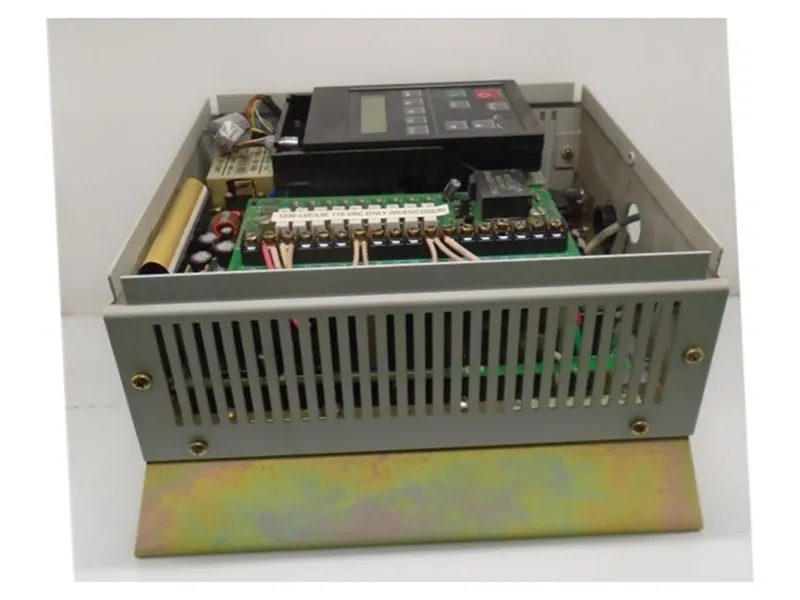 ALLEN BRADLEY 1336E-BRF20-AA-EN-HA2-L9E驅動器