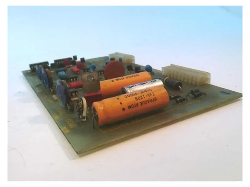 ABB ASEA BROWN BOVERI 600105 PLC/附加板電路板