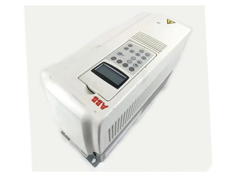ABB ACS800-U1-0006-2+P901 驅動器