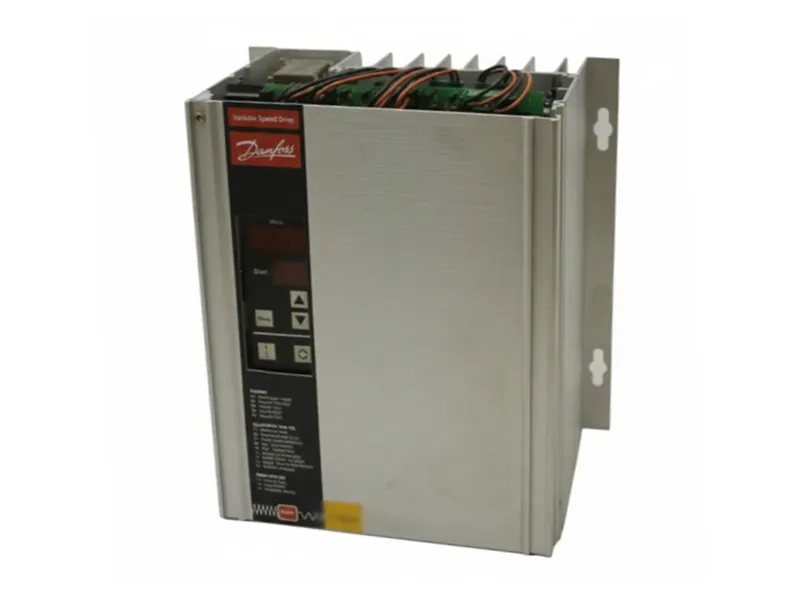 ABB ACS800-U1-0070-5-P901 驅動器