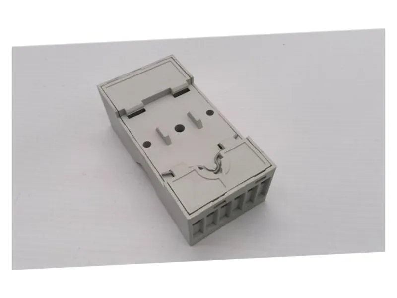 ABB ASEA BROWN BOVERI CR-U3S繼電器/插座