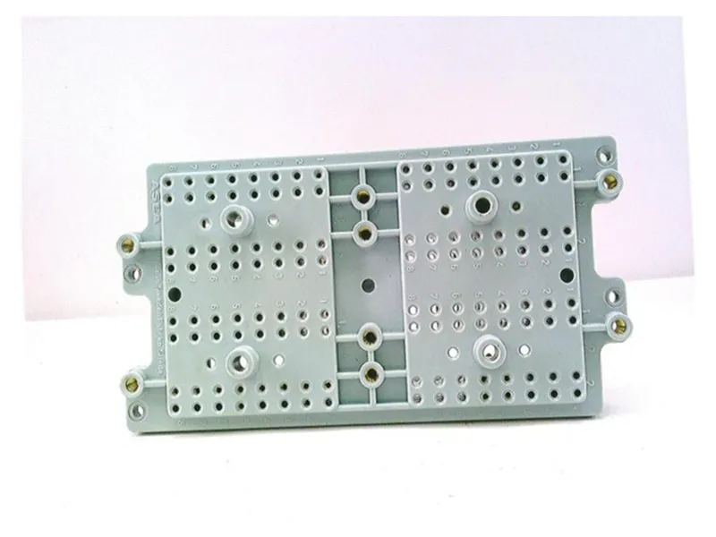Rơle/Ổ cắm RX4 của ABB - ASEA BROWN BOVERI