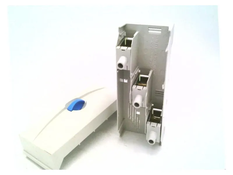 ALLEN BRADLEY 141A-VN3120 母線排