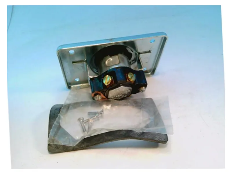 ABB THOMAS & BETTS 8008 Plug/Receptacle