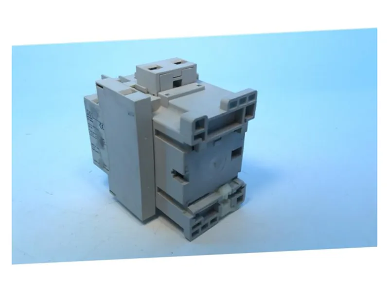 ALLEN BRADLEY 100-C12YJ-D01接觸器