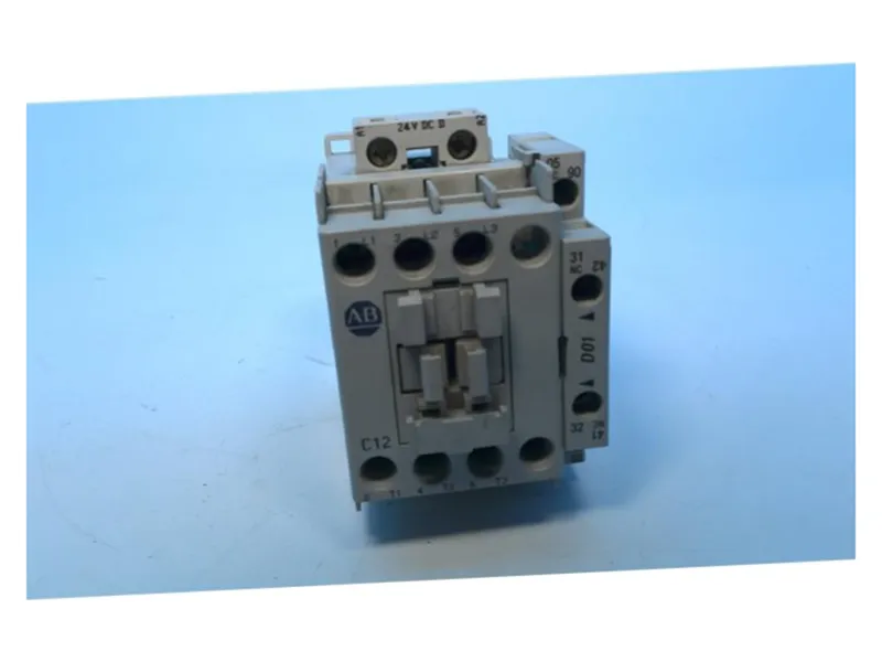 ALLEN BRADLEY 100-C12YJ-D01接觸器