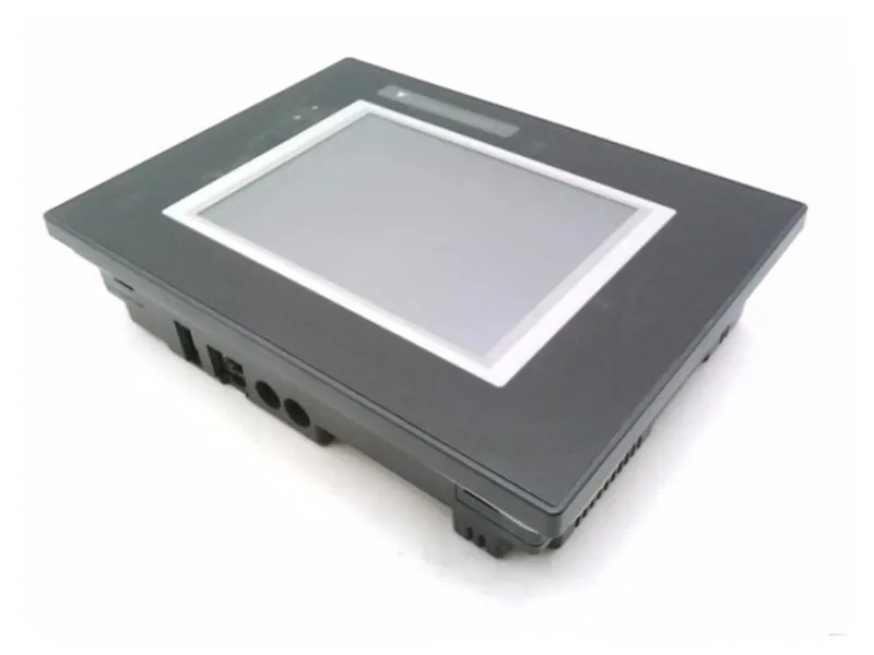 Giao diện vận hành EA9-T6CL của C-MORE