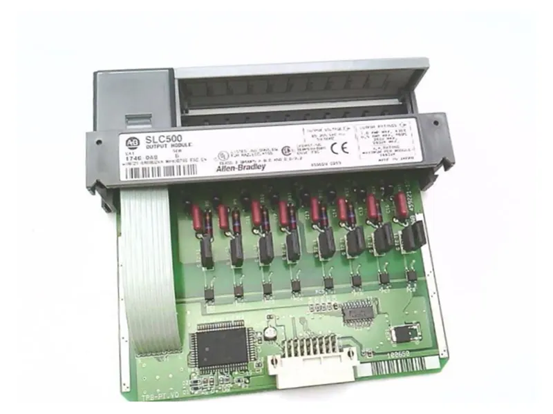 ALLEN BRADLEY 1746-OA8 PLC Module/Rack