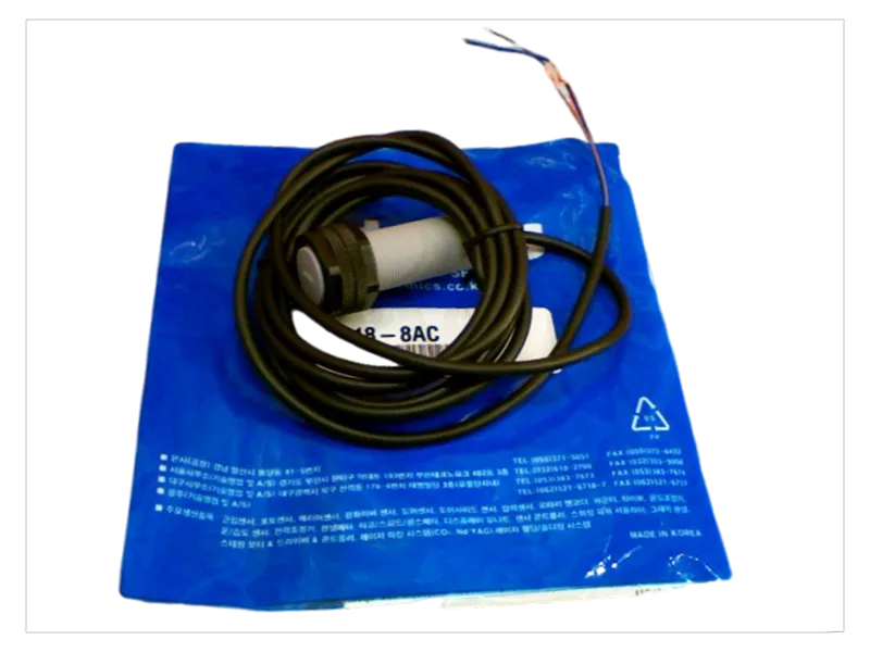 Công tắc tiệm cận AUTONICS CR18-8AC
