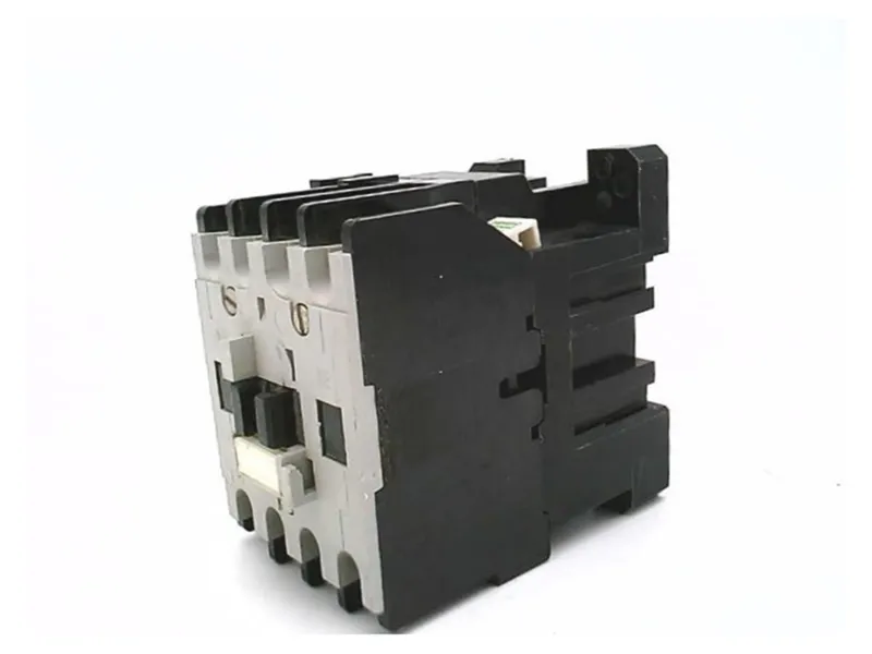 ALLEN BRADLEY 100-A18NA3 Contactor