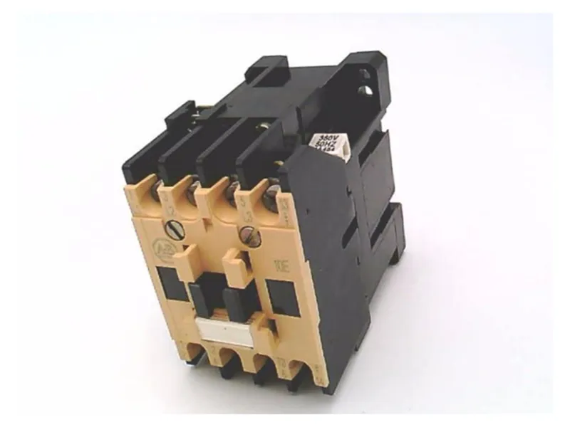 ALLEN BRADLEY 100-A12NN3接觸器