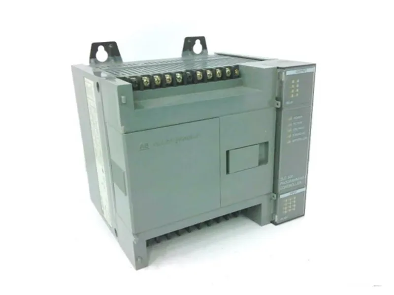 ALLEN BRADLEY 1747-L20A PLC模組/機架