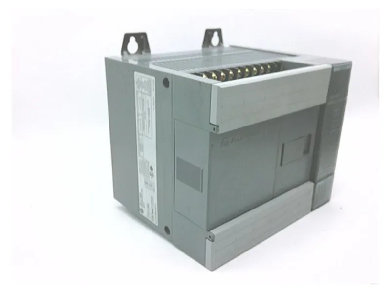 ALLEN BRADLEY 1747-L20E PLC模組/機架