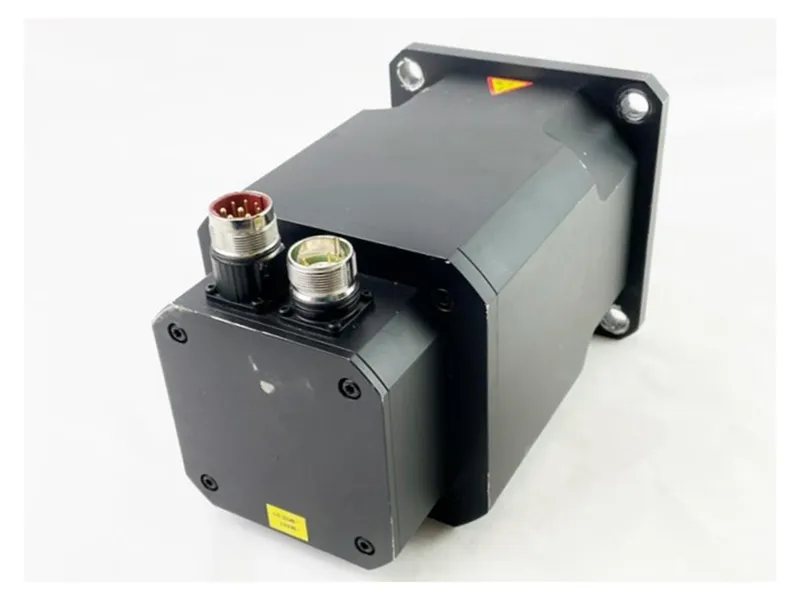 B&R 8MSA5M.R0-D3 Servo Motor