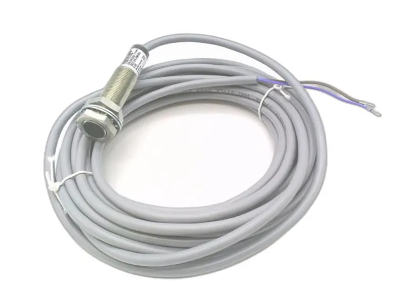 BALLUFF BES 516-208-BO-E-05 接近開關