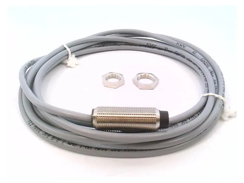 BALLUFF BES 516-3024-SA2-03 電感式傳感器
