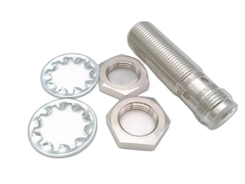 BALLUFF BES 516-325-G-E5-C-S4 電感式傳感器