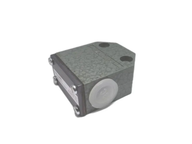 BALLUFF BES 516-341-H0-X 電感式傳感器