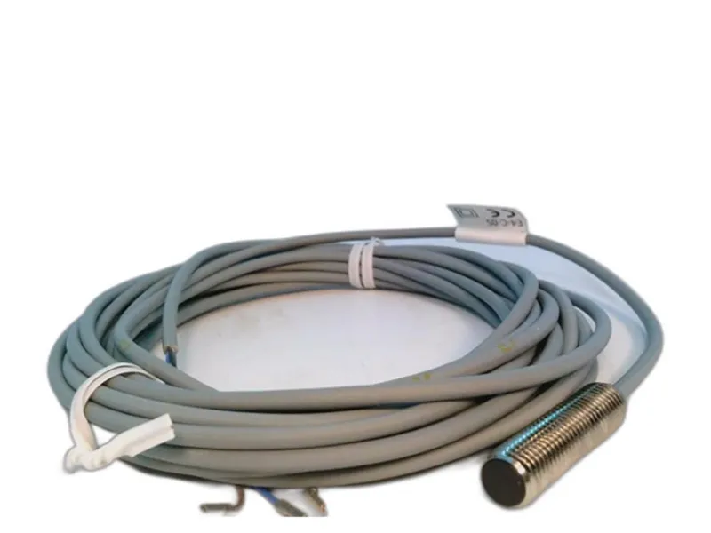 BALLUFF BES 516-343-E4-C-05 電感式傳感器