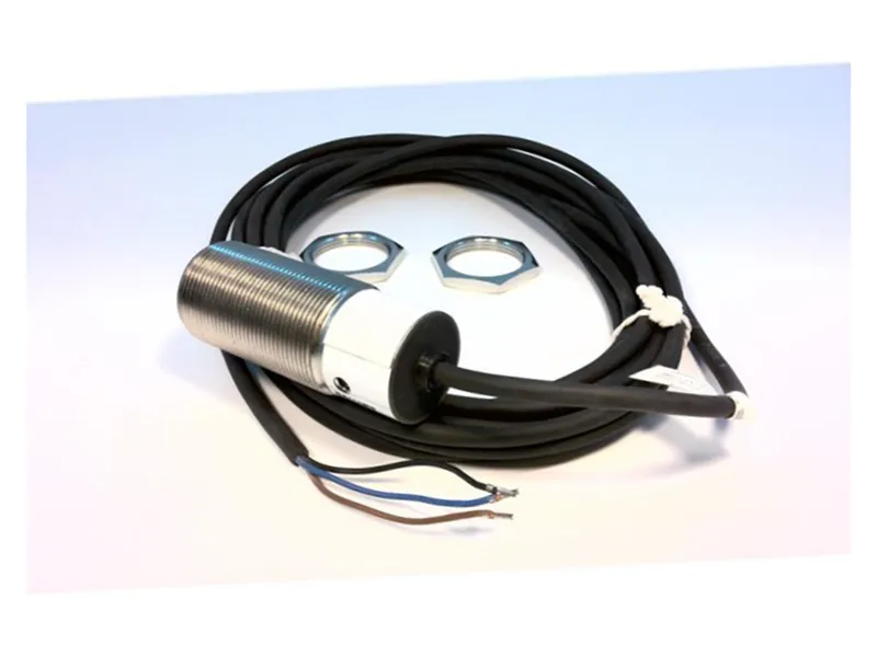 BALLUFF BES 516-359-BO-C-PU-05 接近開關
