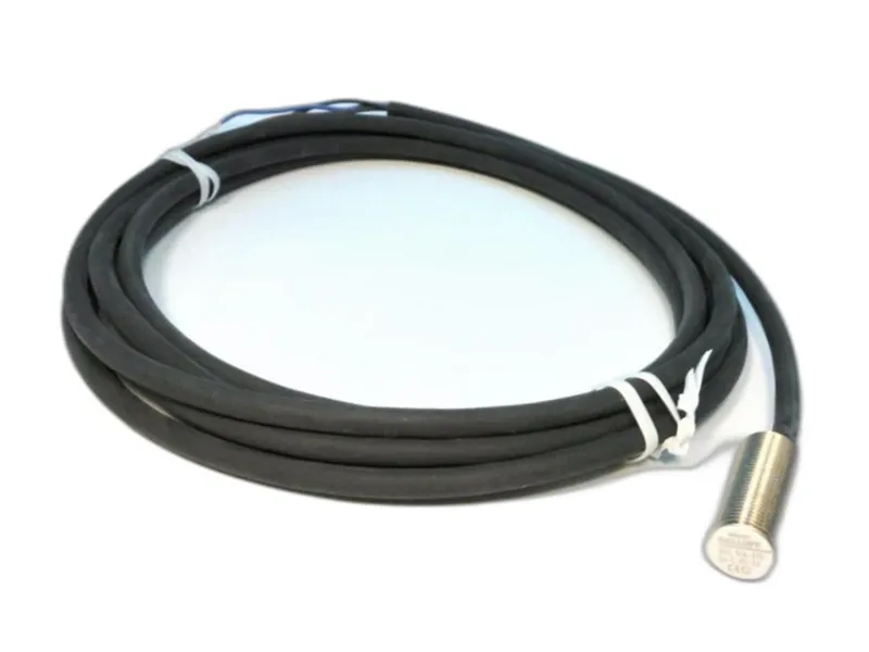 BALLUFF BES 516-370-E4-C-PU-03 接近開關