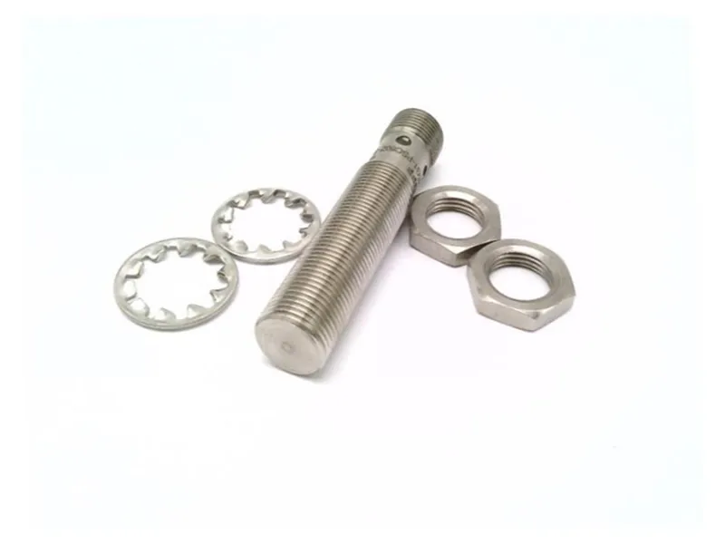 Cảm biến cảm ứng BALLUFF BES M12EG1-PSC60Z-S04G-S11