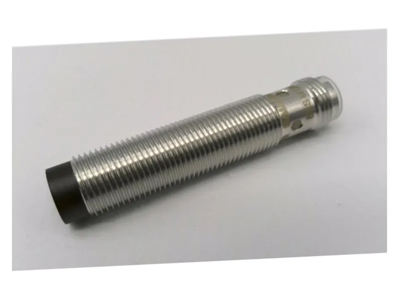 BALLUFF BES M12MF1-PSC10F-S04G 電感式傳感器