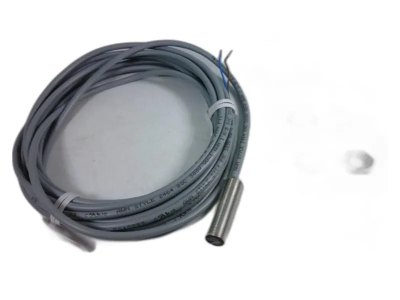 BALLUFF BES M12MG-GSC30B-BV05電感式傳感器